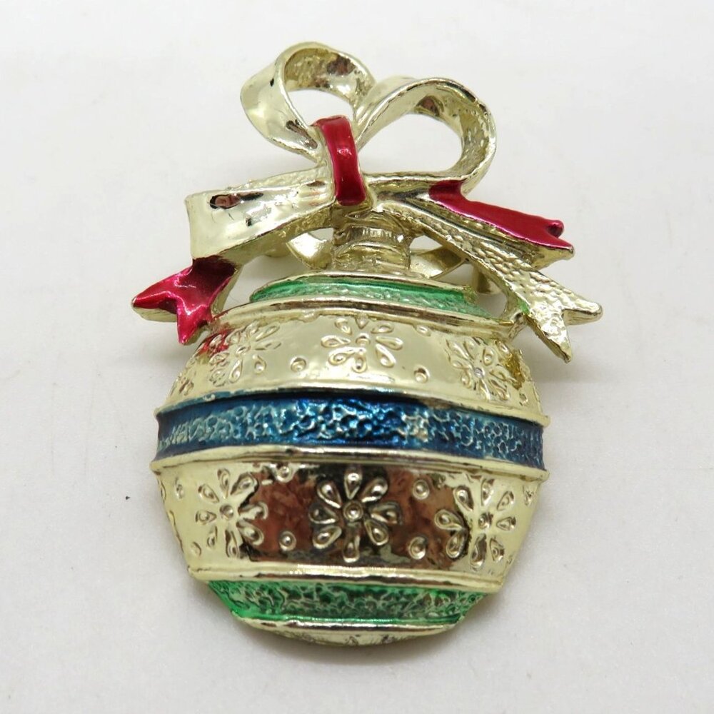 Vintage Gerrys Brooch Gold Tone‎ Enamel Christmas Ornament 2" Pin Red Bow Accent